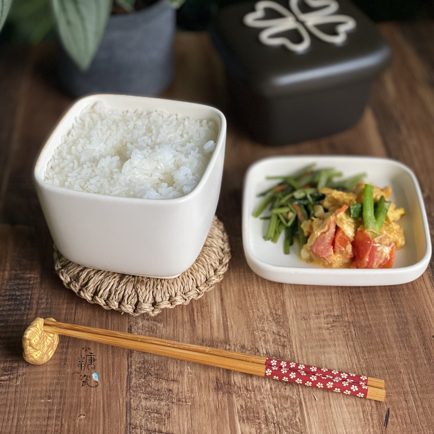小糖瓷|日本製 四葉草直火微波兩用炊飯鍋(兩色)