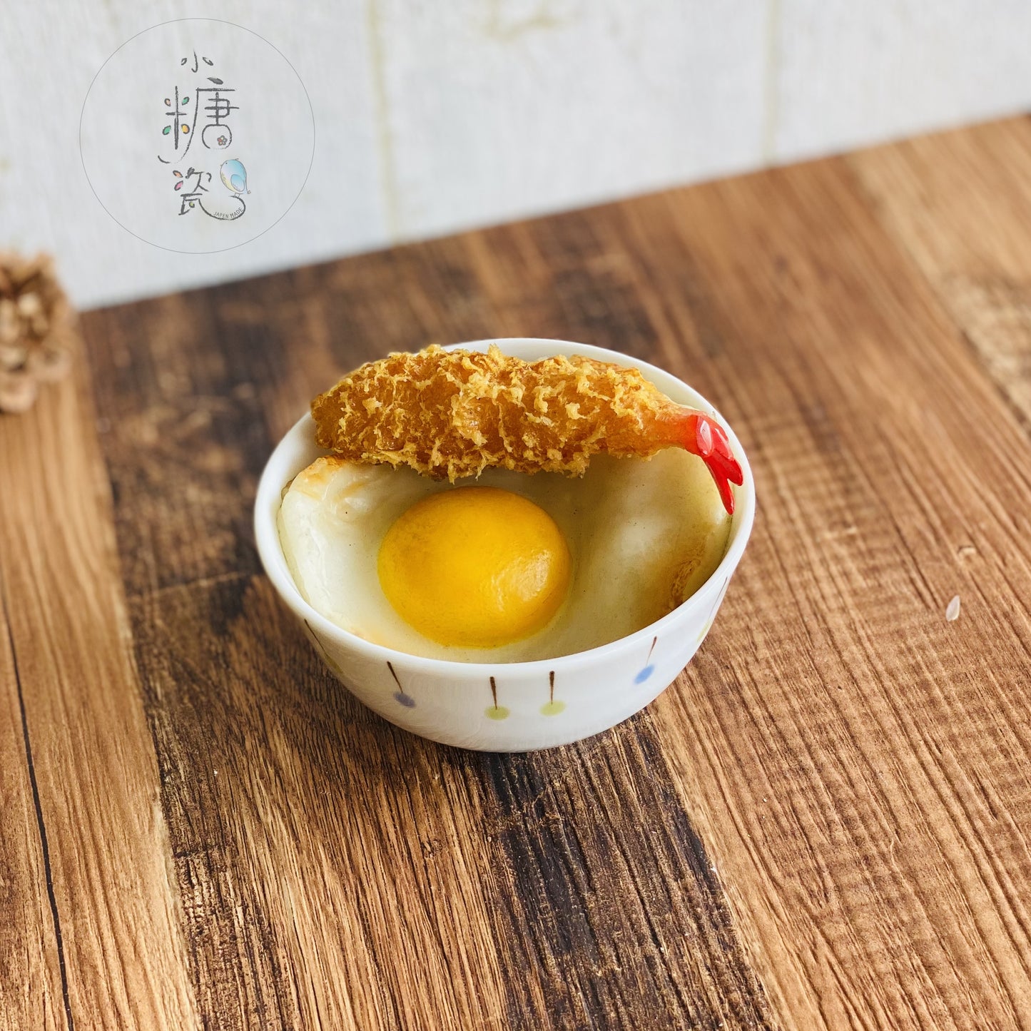 日式簡單手繪點點飯碗