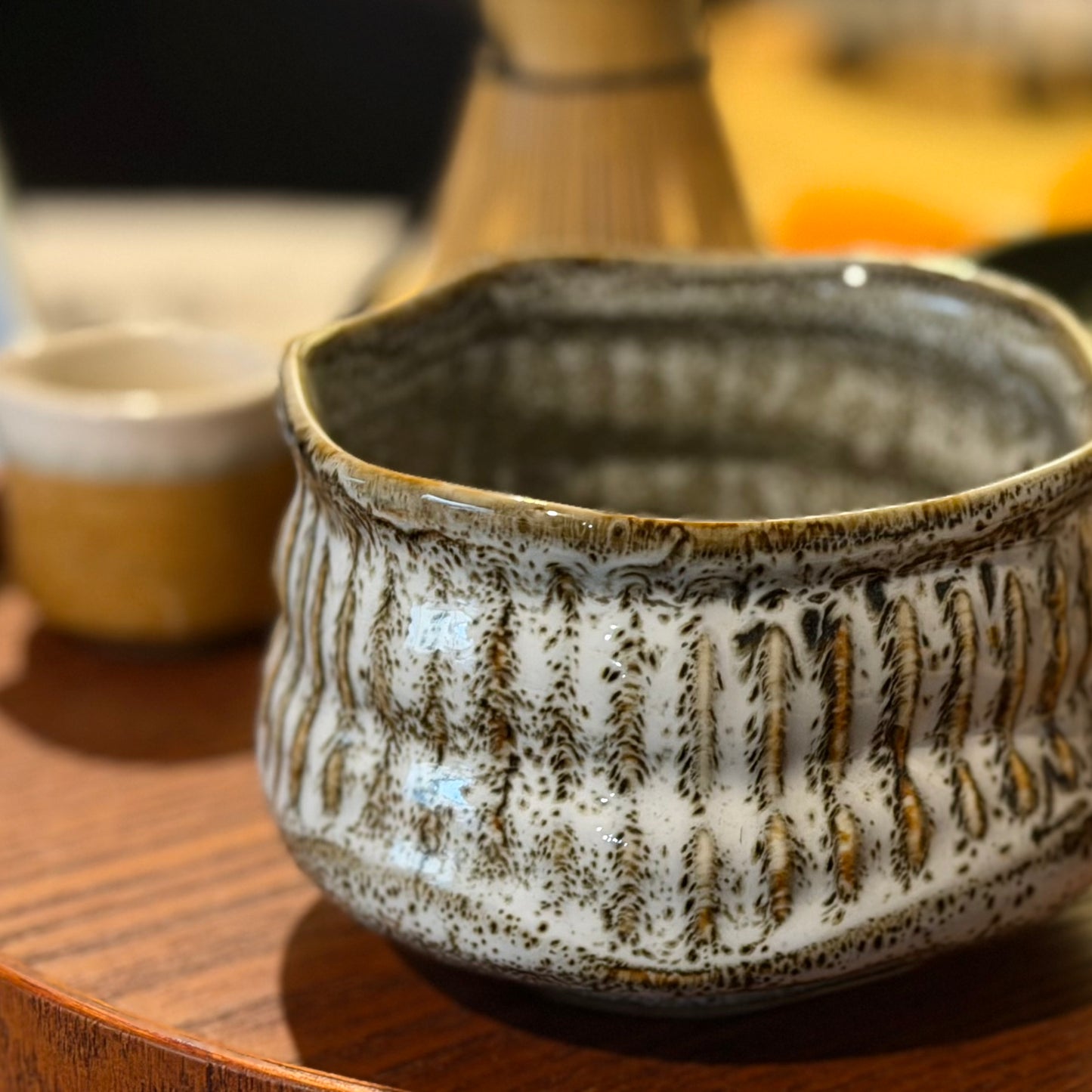 職人手作菊割紋抹茶碗