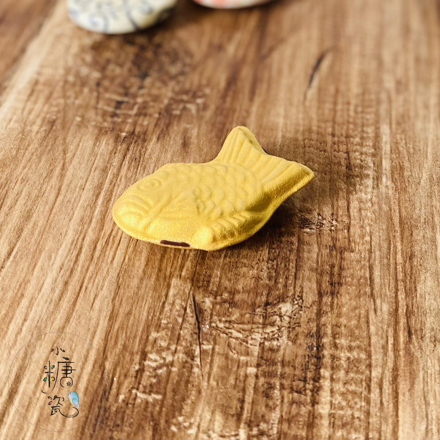 小糖瓷｜日本製 🈴️ [日本直送] Golden "雲母金"鯛魚燒系列筷架