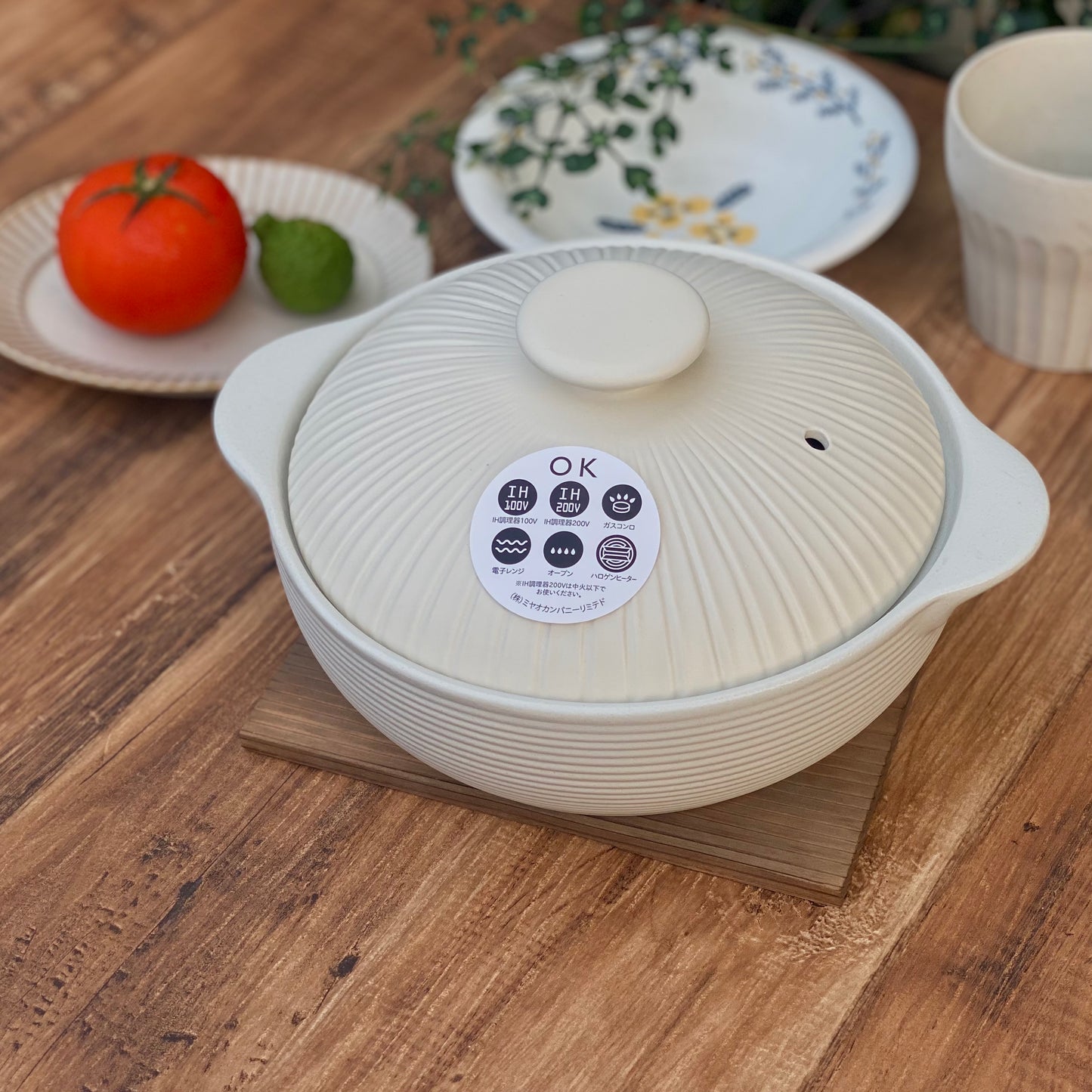 小糖瓷｜日本製 [預購][MIYAWO日本宮尾] [IH対応 THER] 菊割十草土鍋/砂鍋（多色）