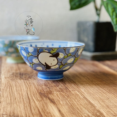 小糖瓷｜日本製 在花叢中的白兔渺渺跳耀日式飯碗/茶碗