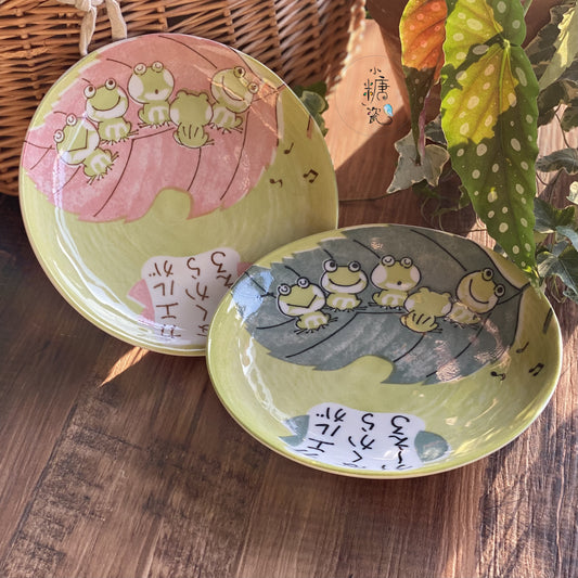 小糖瓷｜日本製 🈴️ 旅行青蛙系列圓盤/盛菜盤（兩色）