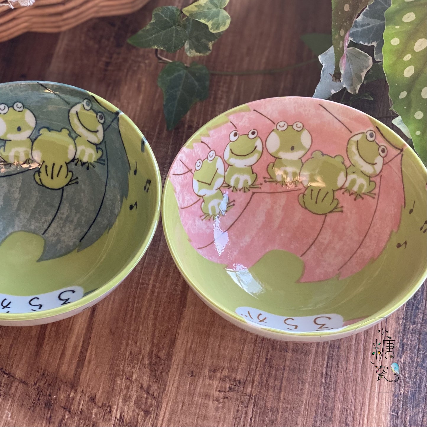 小糖瓷｜日本製 🈴️ 旅行青蛙系列毛料碗（兩色）