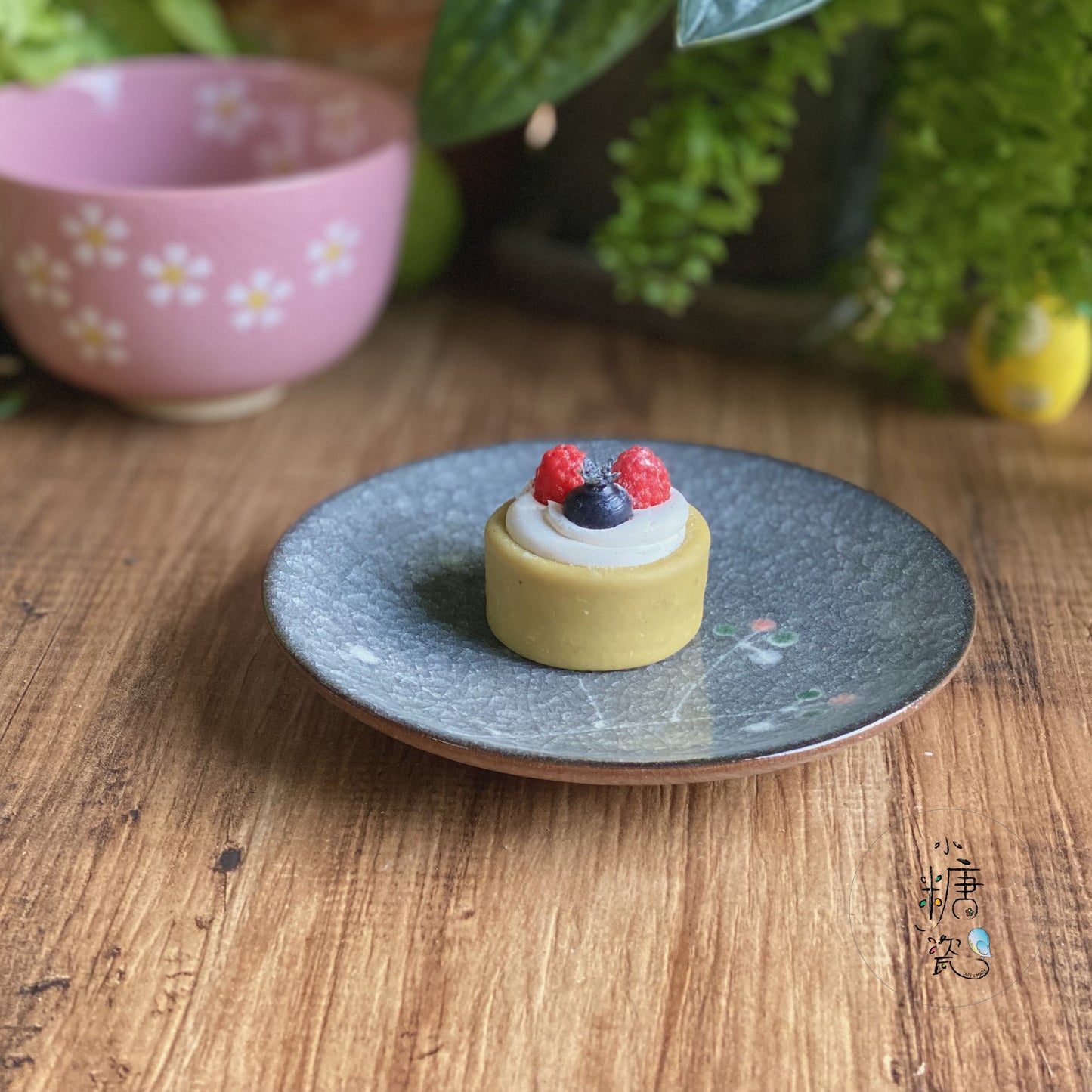 小糖瓷｜日本製 陶作冰裂釉小花點點心盤/小菜盤