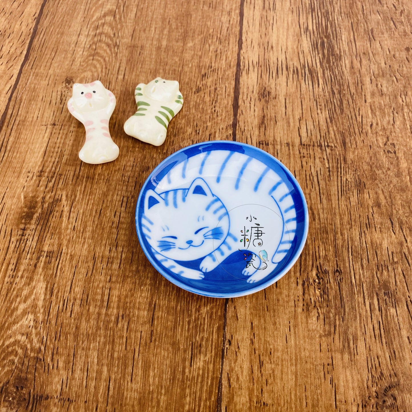 小糖瓷｜日本製 [nekochigura ねこちぐら] 窩窩喵系列之輕量3.0圓碟/小菜碟（四款）