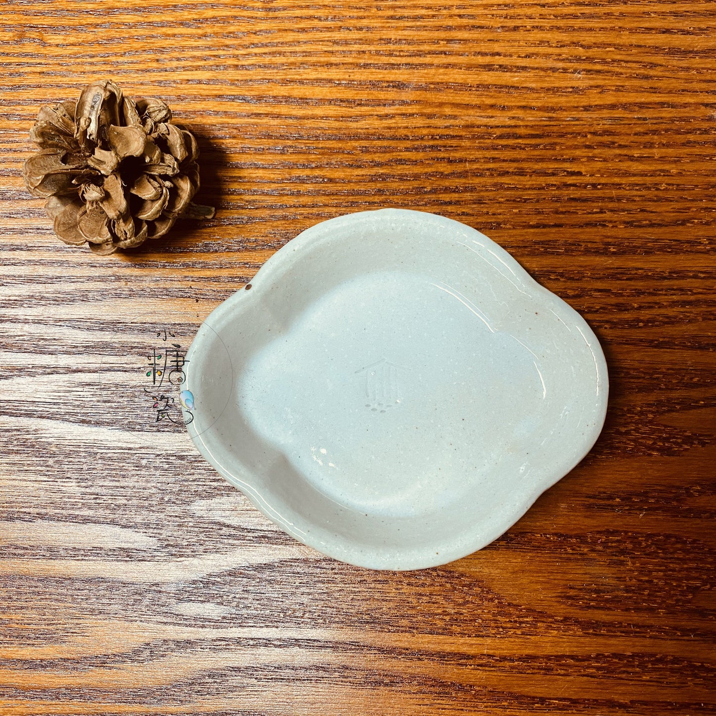 小糖瓷｜日本製 陶作花形小碟（兩色）