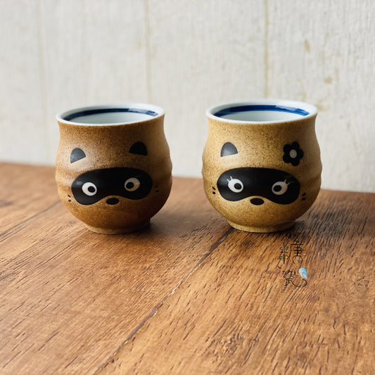 小糖瓷｜日本製 🈴️ 信楽たぬき湯吞杯/信樂狸貓手握杯（兩款）